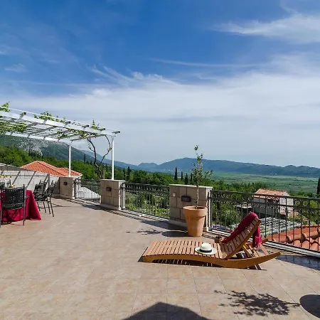 빌라 Villa Vino Vecchio