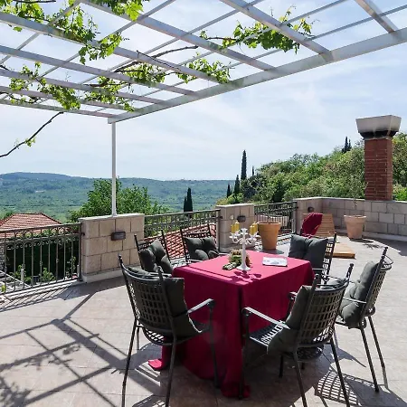 빌라 Villa Vino Vecchio